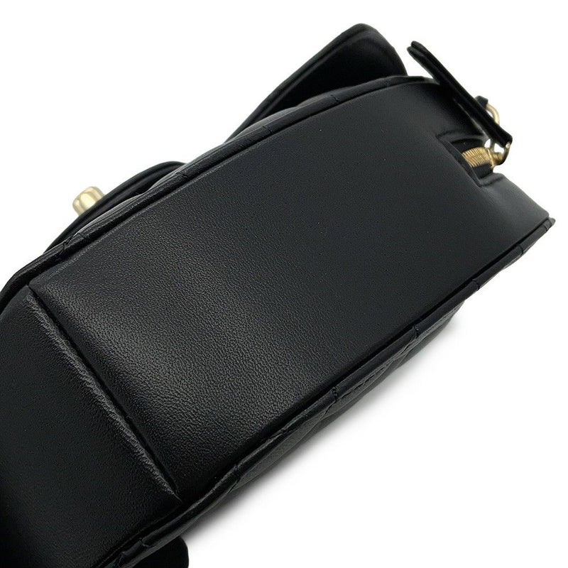 シャネル チェーンショルダーバッグ マトラッセ ハートシェイプ ラムスキン AS3191 CHANEL バッグ 黒