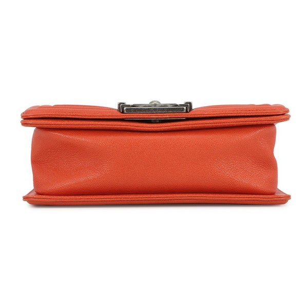 シャネル チェーンショルダーバッグ ボーイシャネル スモール マトラッセ ココマーク キャビアスキン A67085 CHANEL