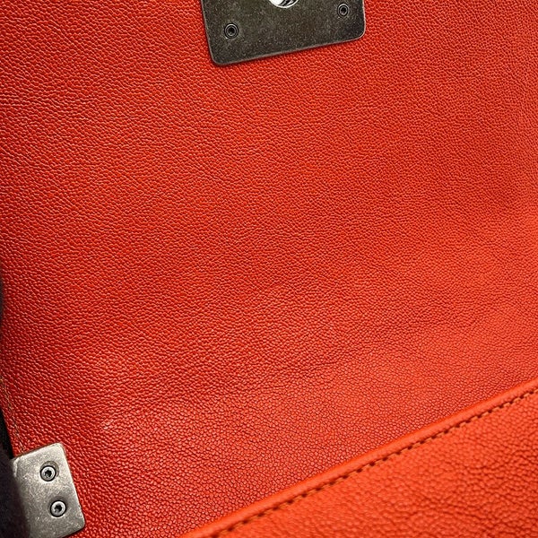 シャネル チェーンショルダーバッグ ボーイシャネル スモール マトラッセ ココマーク キャビアスキン A67085 CHANEL