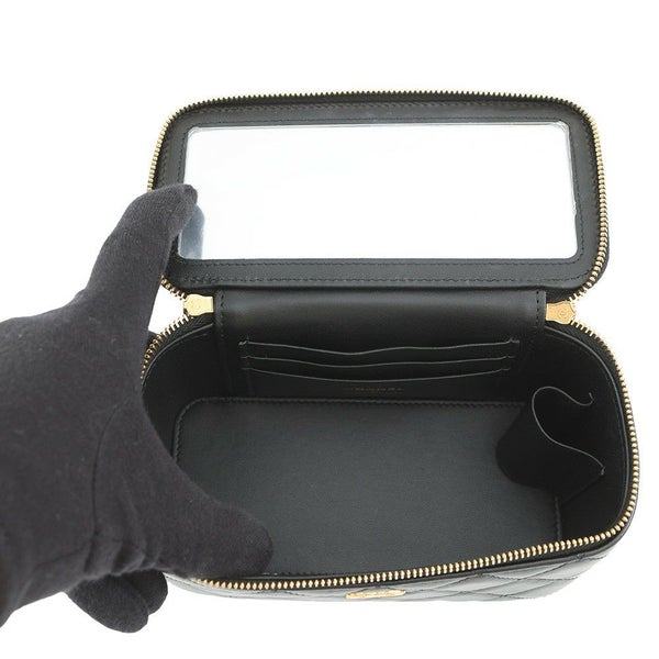 シャネル チェーンショルダーバッグ マトラッセ ココマーク ハートチェーン バニティバッグ ラムスキン CHANEL 黒