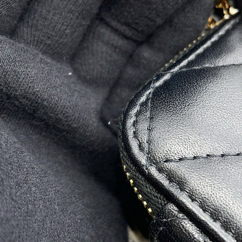 シャネル チェーンショルダーバッグ マトラッセ ココマーク ハートチェーン バニティバッグ ラムスキン CHANEL 黒