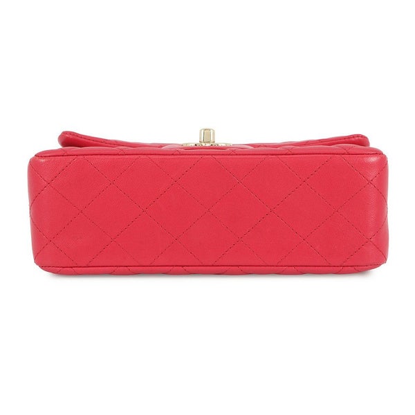 シャネル チェーンショルダーバッグ ミニ マトラッセ 20 ココマーク ラムスキン A69900 CHANEL