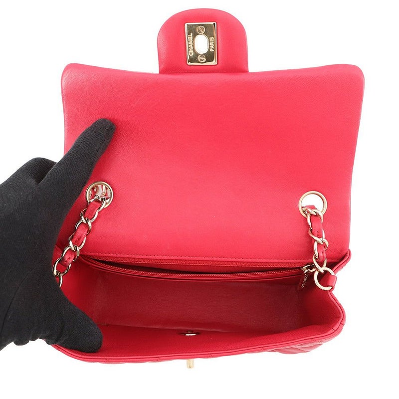 シャネル チェーンショルダーバッグ ミニ マトラッセ 20 ココマーク ラムスキン A69900 CHANEL