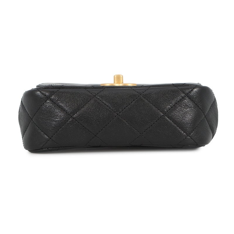 シャネル チェーンショルダーバッグ ココマーク マトラッセ ラムスキン AS3950 CHANEL 黒