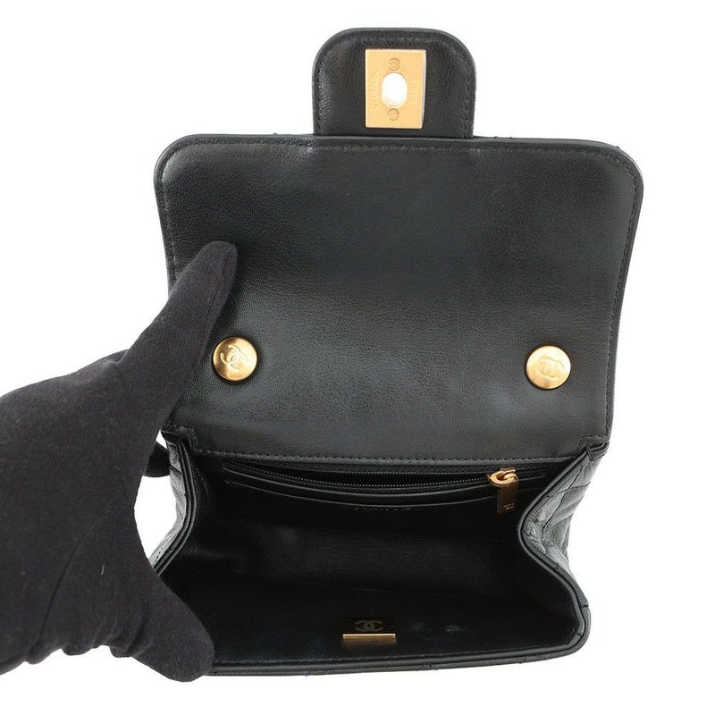 シャネル チェーンショルダーバッグ ココマーク マトラッセ ラムスキン AS3950 CHANEL 黒