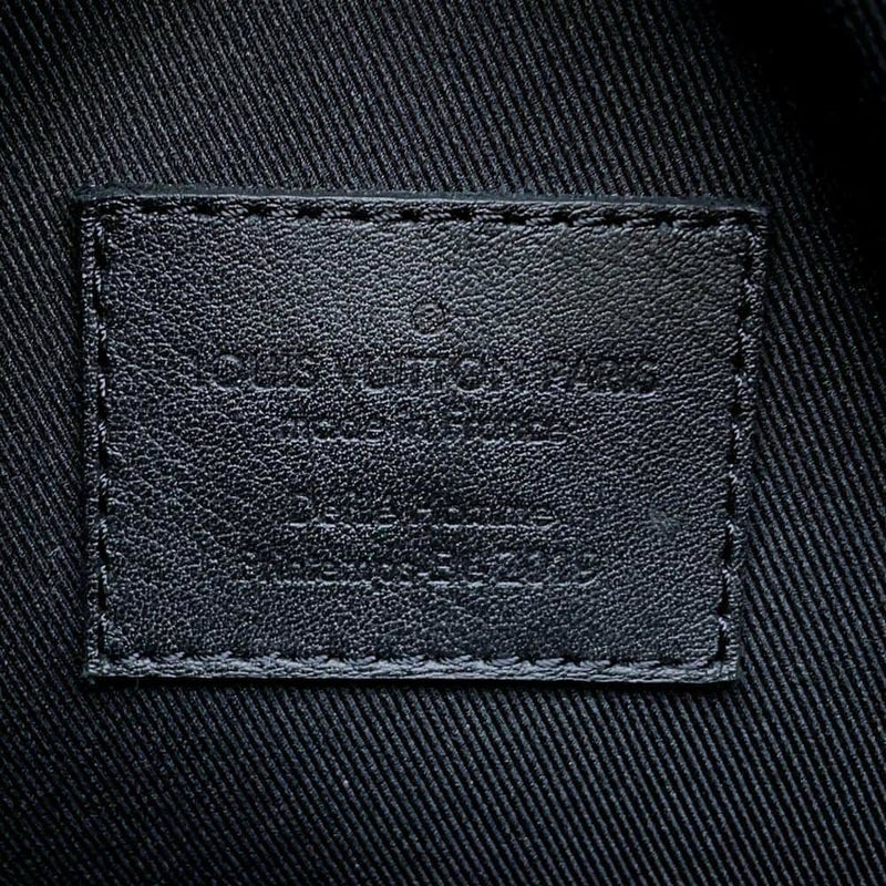 ルイヴィトン ショルダーバッグ トリヨンレザー モノグラム ソフトトランク M53288 ブラック 黒