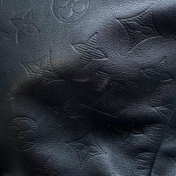 ルイヴィトン リュック モノグラム・シャドウ ディスカバリー・バックパック M43680 ブラック 黒