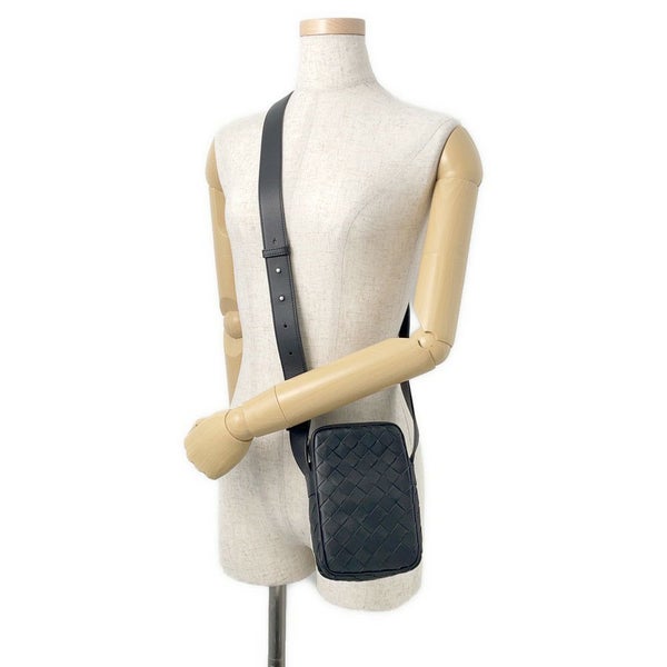 ボッテガヴェネタ ショルダーバッグ イントレチャート カセット ミニクロスボディバッグ 743214 BOTTEGA VENETA 黒