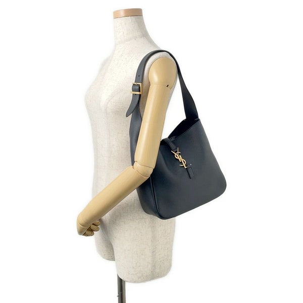 サンローランパリ ショルダーバッグ LE 5 A 7 ソフト カーフレザー 713938 SAINT LAURENT PARIS 黒