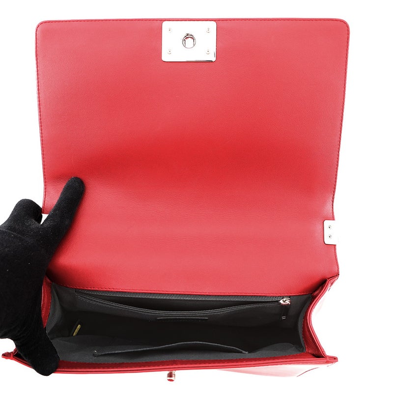 シャネル チェーンショルダーバッグ ボーイシャネル ラージ マトラッセ ココマーク パテント A92193 CHANEL