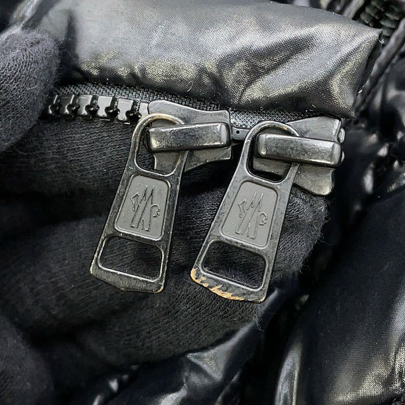 モンクレール ダウンジャケット トリコロール ニット切り替え メンズサイズM E20919416600 MONCLER 黒