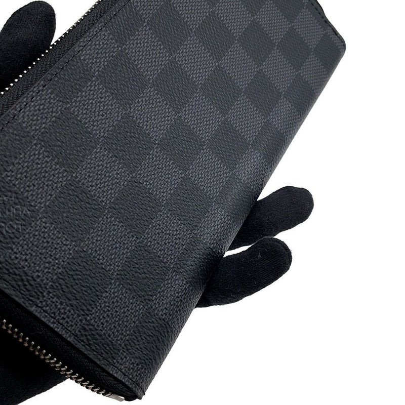 ルイヴィトン 長財布 ダミエ・グラフィット ジッピーウォレット・ヴェルティカル N63095 メンズ 黒