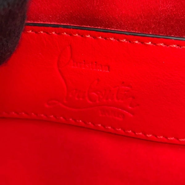 クリスチャン・ルブタン ショルダーバッグ ロゴエンボス Christian Louboutin
