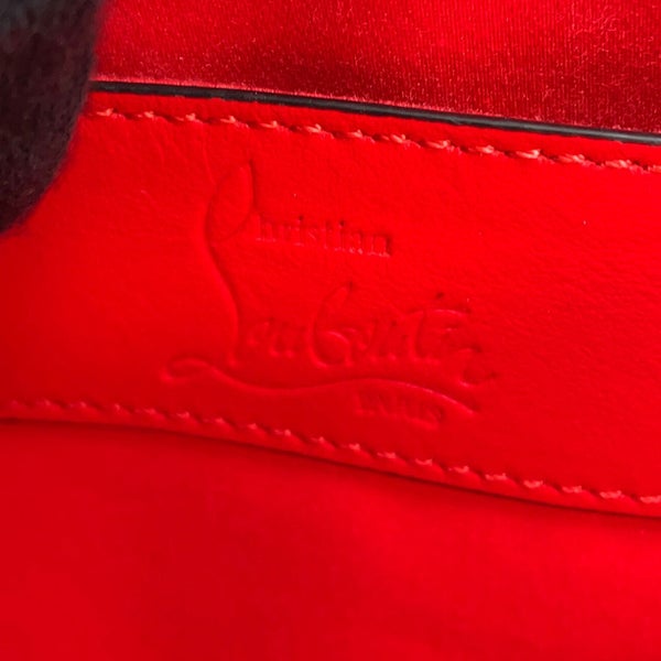 クリスチャン・ルブタン ショルダーバッグ ロゴエンボス Christian Louboutin