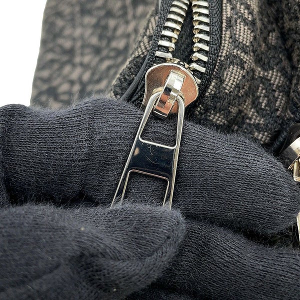 ロエベ ショルダーバッグ リピートアナグラム カメラバッグ ミニ ポシェット キャンバス B604Z80X01 LOEWE 黒