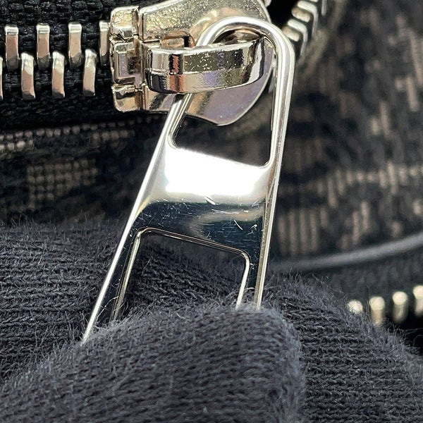 ロエベ ショルダーバッグ リピートアナグラム カメラバッグ ミニ ポシェット キャンバス B604Z80X01 LOEWE 黒