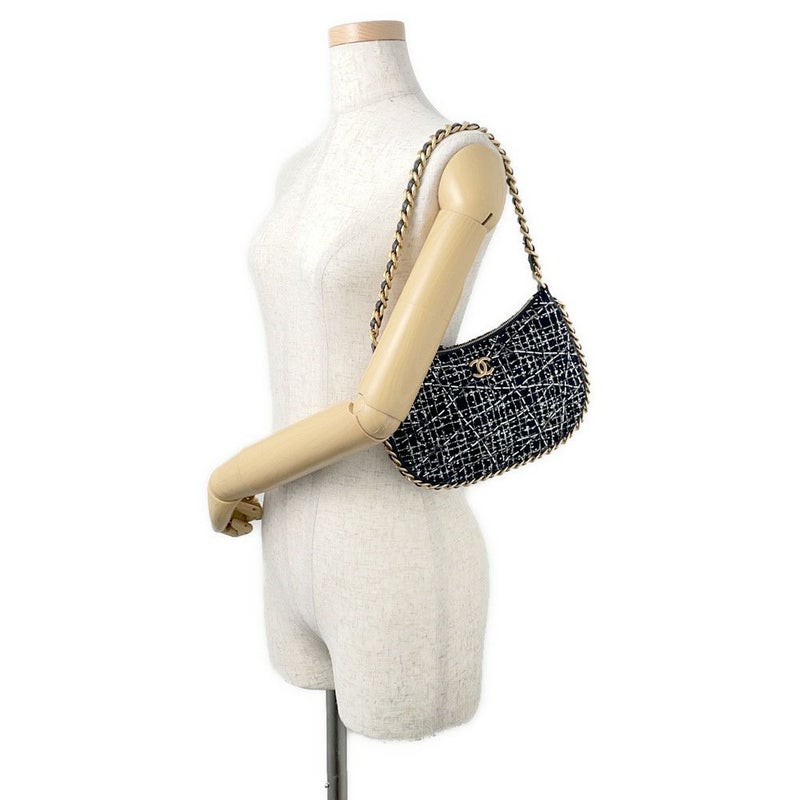 シャネル チェーンショルダーバッグ ココマーク マトラッセ ツイード ホーボーバッグ AS3631 CHANEL ハンドバッグ 黒 白