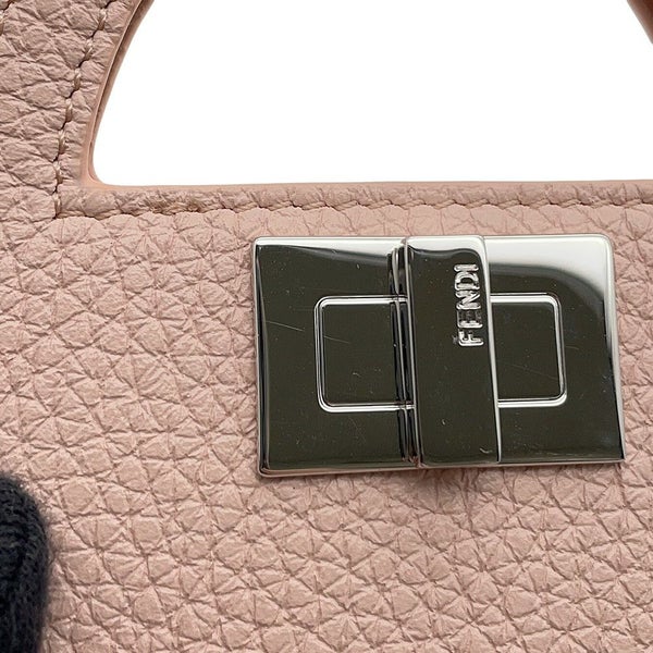 フェンディ カードケース ピーカブー セレリア カーフレザー 8M0511 FENDI パスケース 日本限定