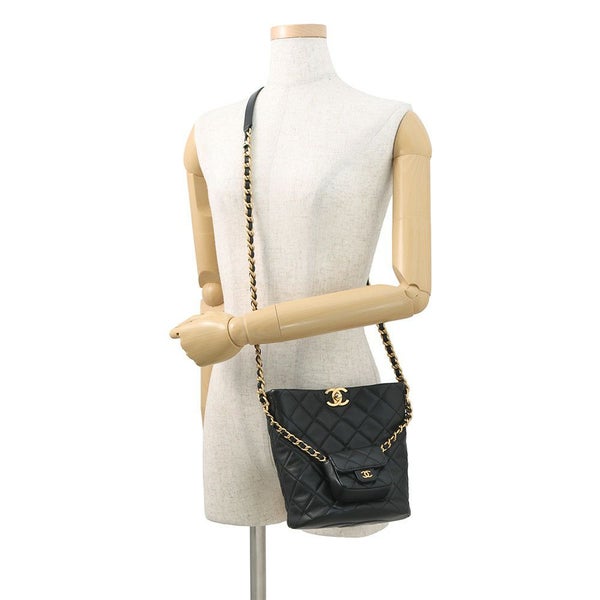 シャネル チェーンショルダーバッグ バケット ココマーク マトラッセ ラムスキン AS3946 CHANEL ポーチ付き 黒