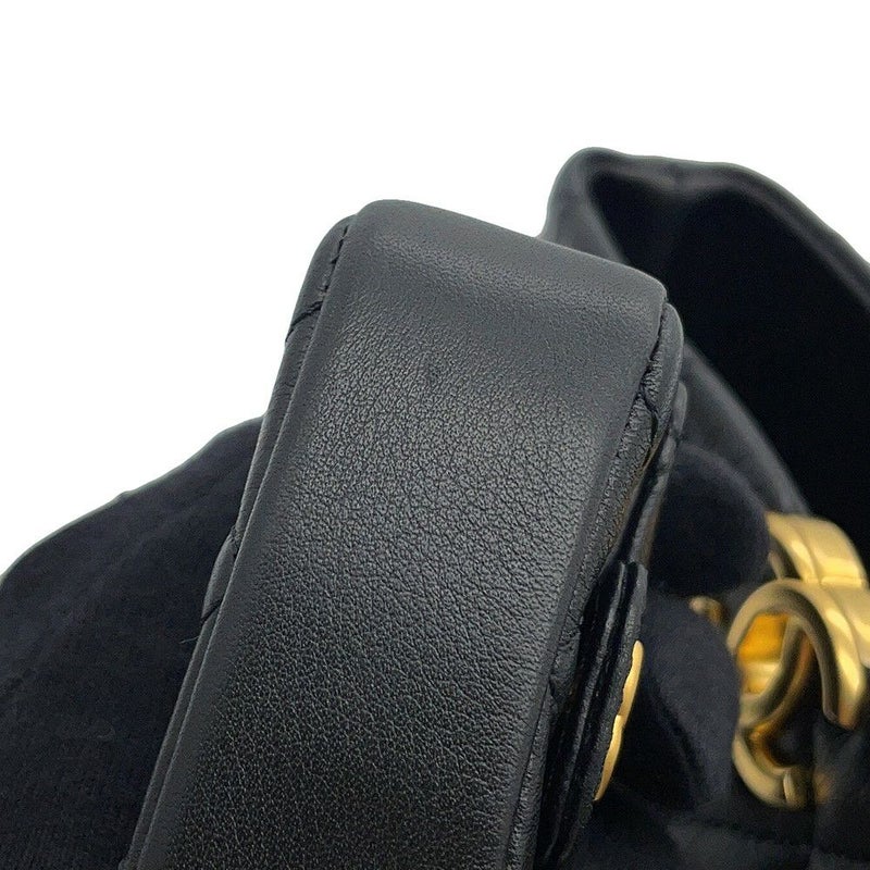 シャネル チェーンショルダーバッグ バケット ココマーク マトラッセ ラムスキン AS3946 CHANEL ポーチ付き 黒