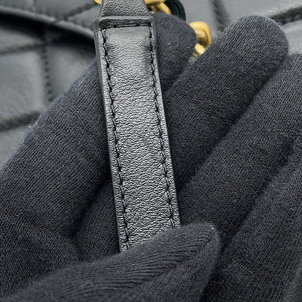シャネル チェーンショルダーバッグ バケット ココマーク マトラッセ ラムスキン AS3946 CHANEL ポーチ付き 黒 シャネル チェーンショルダーバッグ バケット ココマーク マトラッセ