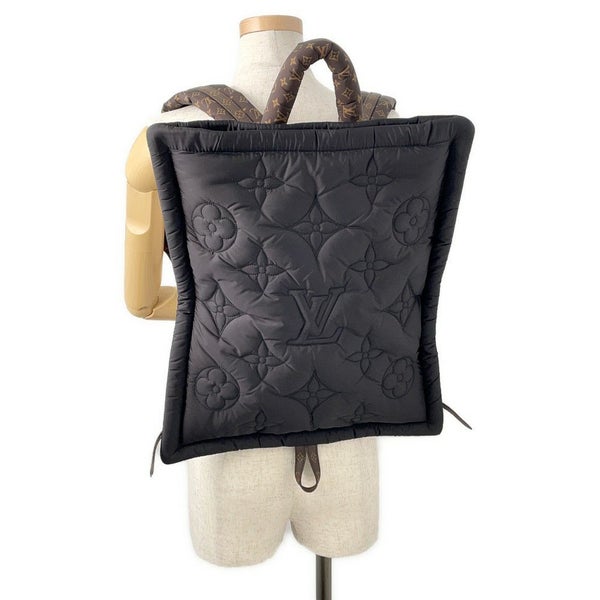 ルイヴィトン リュック リサイクルナイロン/モノグラム LV ピローバックパック M58981 LOUIS VUITTON ブラック 黒