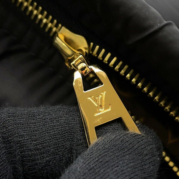 ルイヴィトン リュック リサイクルナイロン/モノグラム LV ピローバックパック M58981 LOUIS VUITTON ブラック 黒