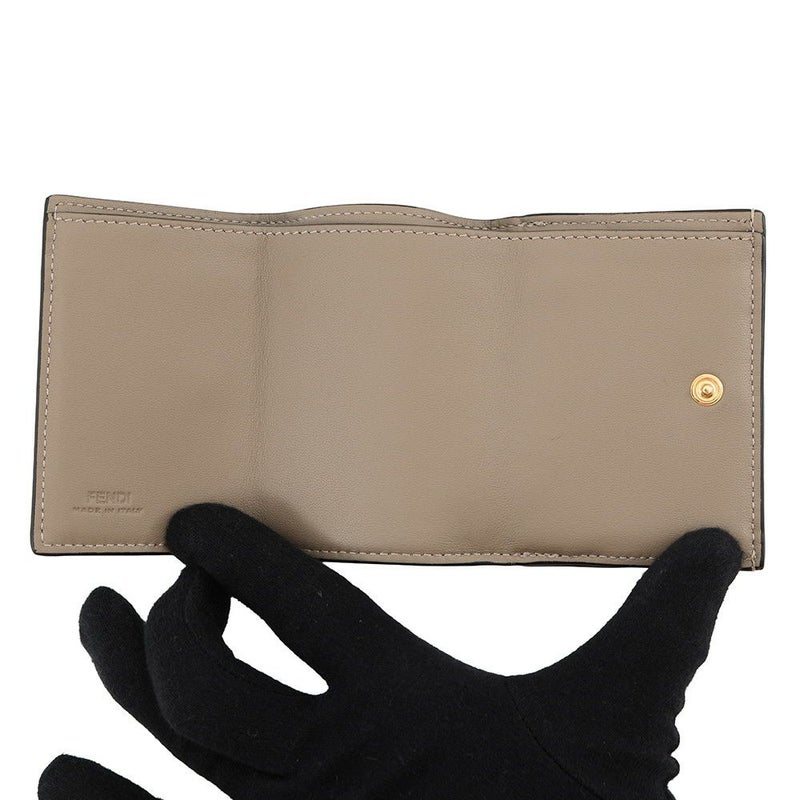 フェンディ 三つ折り財布 バケット マイクロ ナッパレザー 8M0395 FENDI 財布 折りたたみ コンパクトウォレット