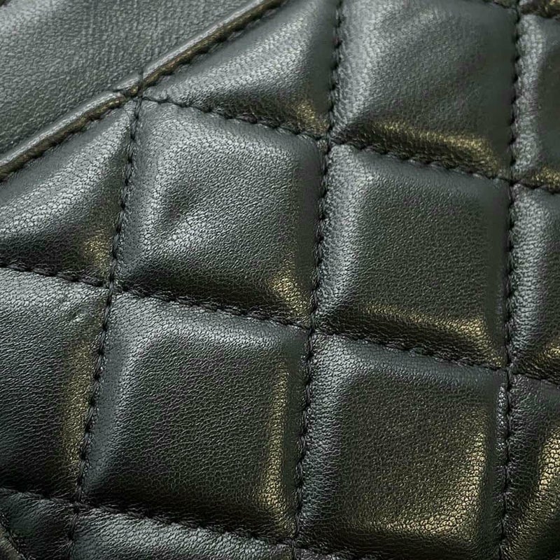 シャネル チェーンウォレット クラシック マトラッセ ココマーク ラムスキン AP0250 CHANEL 財布 ブラック 黒