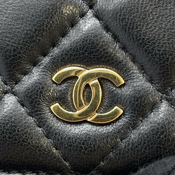 シャネル チェーンウォレット クラシック マトラッセ ココマーク ラムスキン AP0250 CHANEL 財布 ブラック 黒