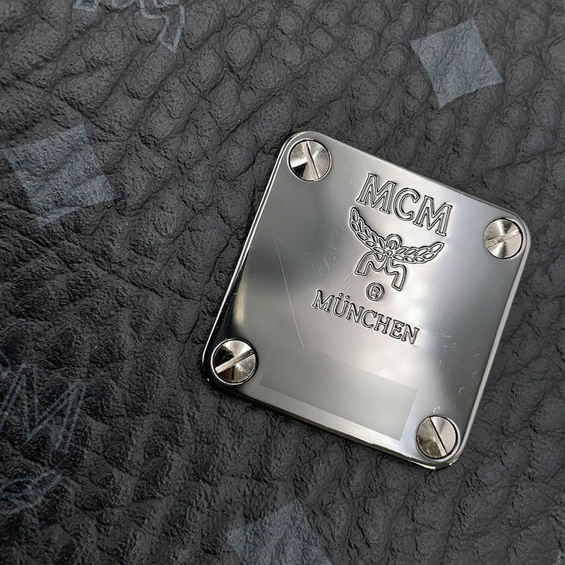 エムシーエム トートバッグ ヴィセトス レザー MWPS5AVI38BK001 MCM 黒