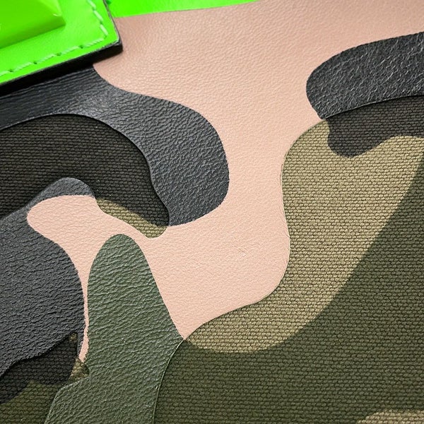 ヴァレンティノ・ガラヴァーニ チェーンショルダーバッグ グラムロック カモフラージュ キャンバス レザー VALENTINO