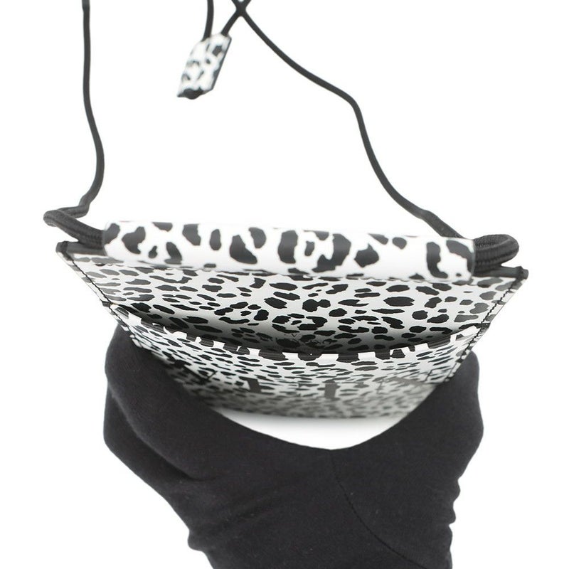 ヴァレンティノ・ガラヴァーニ スマホケース VLTNロゴ レオパード レザー WY0P0T13MHK VALENTINO 黒 白