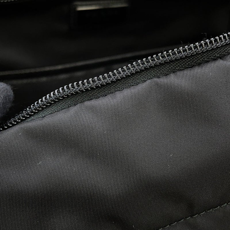 プラダ リュック Re-Nylon x サフィアーノ バックパック ナイロン 2VZ104 PRADA バッグ リュックサック 黒