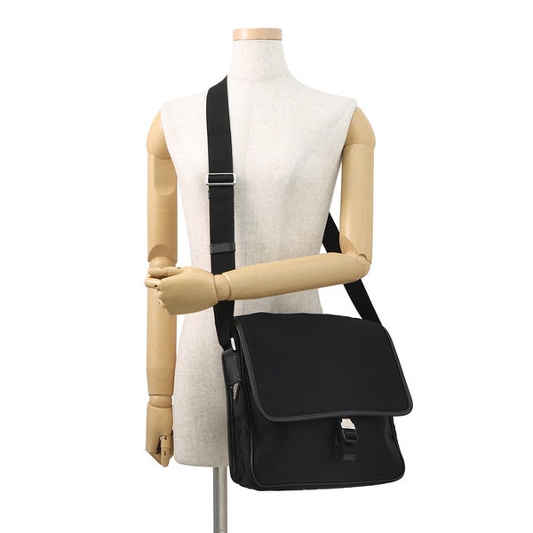 プラダ ショルダーバッグ メッセンジャーバッグ ナイロン PRADA 黒