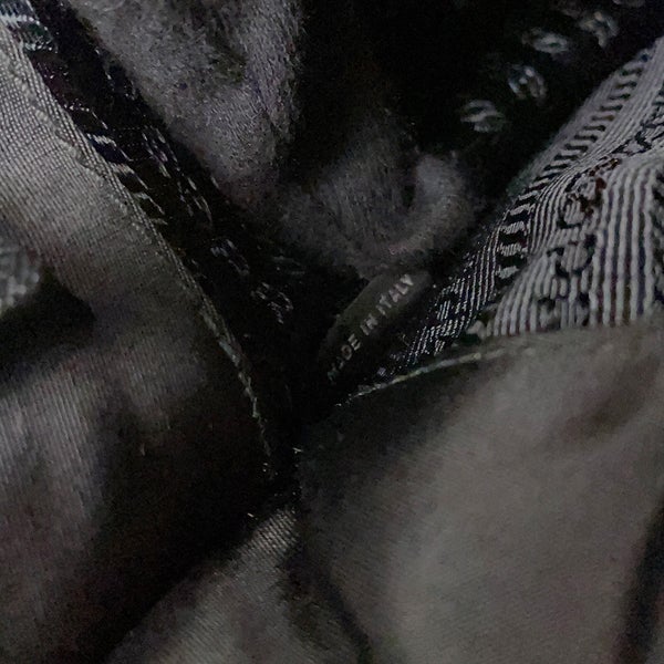 プラダ ショルダーバッグ メッセンジャーバッグ ナイロン PRADA 黒