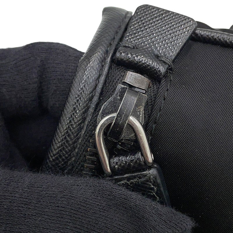 プラダ ショルダーバッグ メッセンジャーバッグ ナイロン PRADA 黒