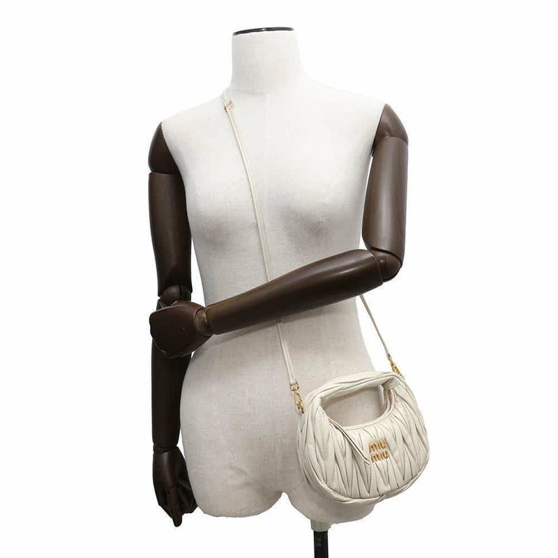 ミュウミュウ ハンドバッグ ワンダー マテラッセ ホーボーバッグ ミニ レザー 5BP078 MIUMIU 2wayショルダーバッグ 白