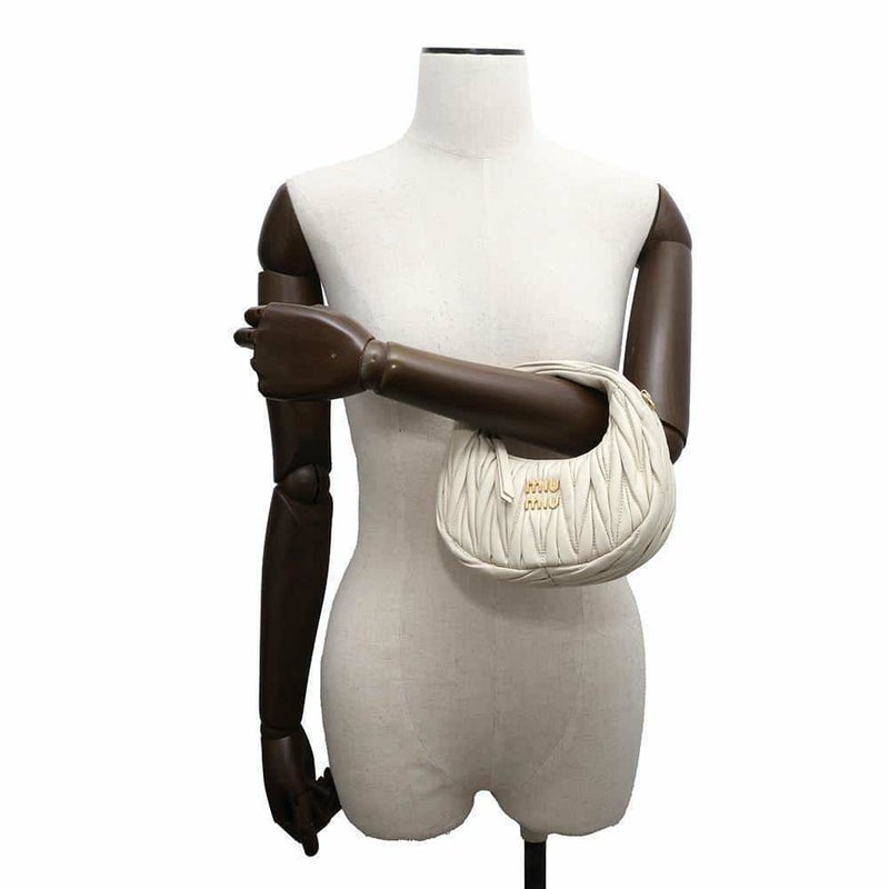 ミュウミュウ ハンドバッグ ワンダー マテラッセ ホーボーバッグ ミニ レザー 5BP078 MIUMIU 2wayショルダーバッグ 白