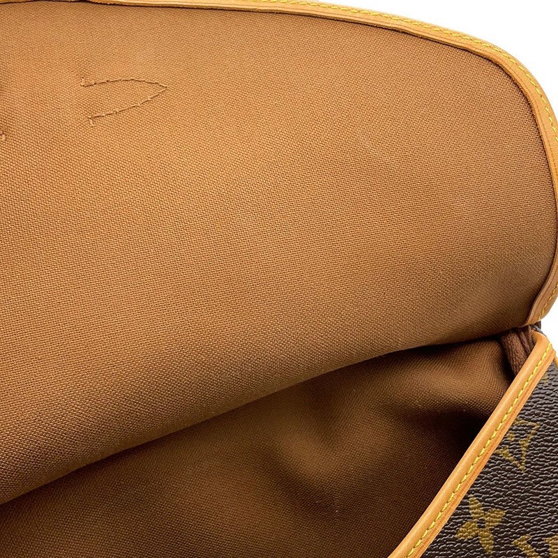 ルイヴィトン ショルダーバッグ モノグラム ソミュール30 M42256 旧型 メッセンジャーバッグ