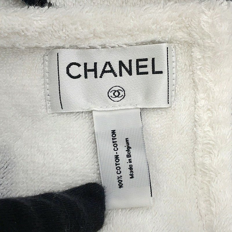 シャネル ブランケット ロゴ ココマーク CHANEL 大判ストール 黒 白