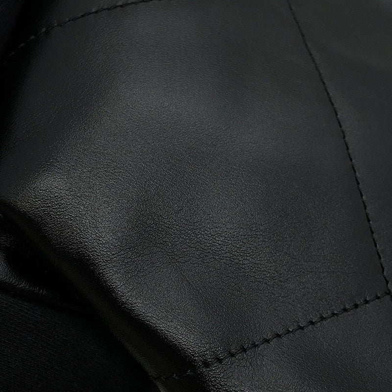 シャネル ハンドバッグ CHANEL 22 ミニ ココマーク シャイニーカーフスレザー AS3980 CHANEL 2way ショルダー