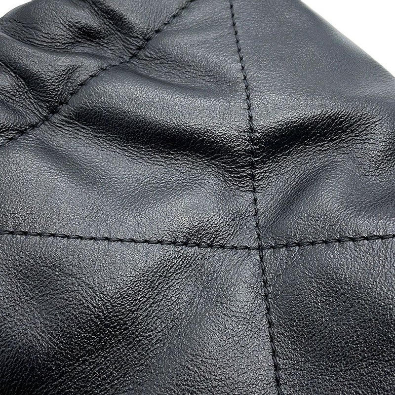 シャネル ハンドバッグ CHANEL 22 ミニ ココマーク シャイニーカーフレザー AS3980 CHANEL 2way 黒