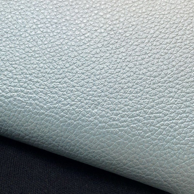 ルイヴィトン 三つ折り財布 トリヨンレザー ポルトフォイユ・カプシーヌ M83576 LOUIS VUITTON 財布