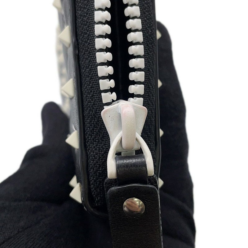 ヴァレンティノ・ガラヴァーニ 長財布 ロックスタッズ ラウンドジップ レザー VALENTINO 財布 黒