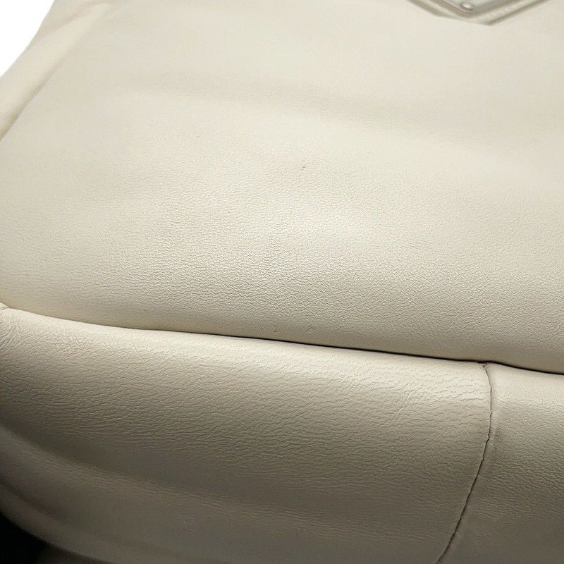 プラダ ハンドバッグ トライアングルロゴ ミニ ソフトナッパレザー 1BA359 PRADA 2wayショルダーバッグ 白