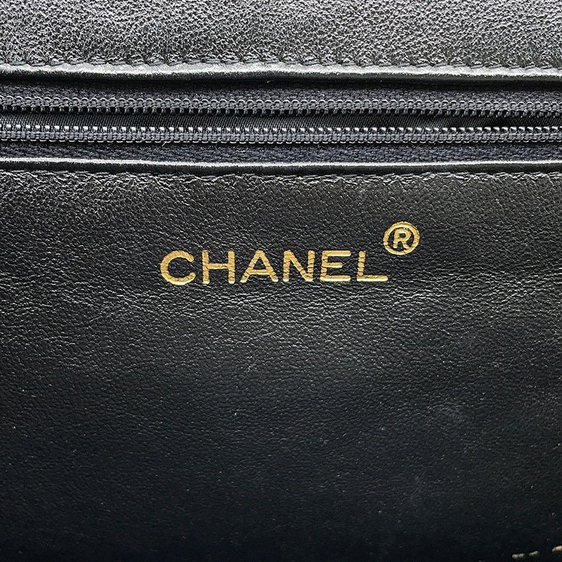 シャネル ハンドバッグ チェーンショルダー ココマーク がま口 マトラッセ ココマーク キャビアスキン CHANEL 黒