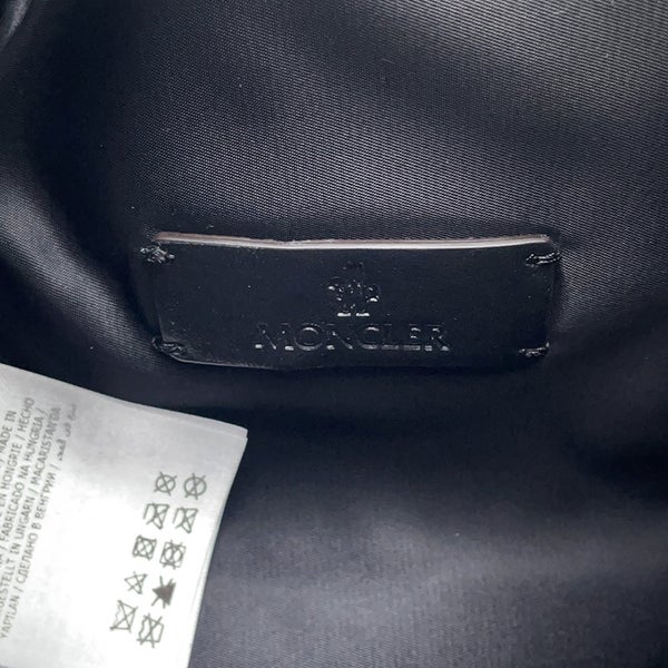 モンクレール ショルダーバッグ スプレッド ホーボー スモール ナイロン MONCLER バッグ