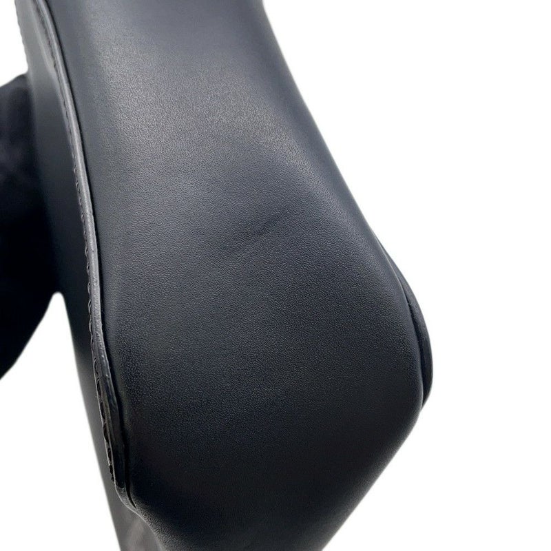 ヴァレンティノ・ガラヴァーニ ショルダーバッグ VLTNロゴ レザー 4Y2B0704WJW VALENTINO バッグ 黒