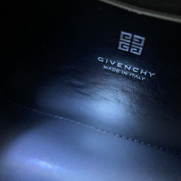ジバンシー ショルダーバッグ アンティゴナ XS カーフレザー BB50LXB195 GIVENCHY 黒